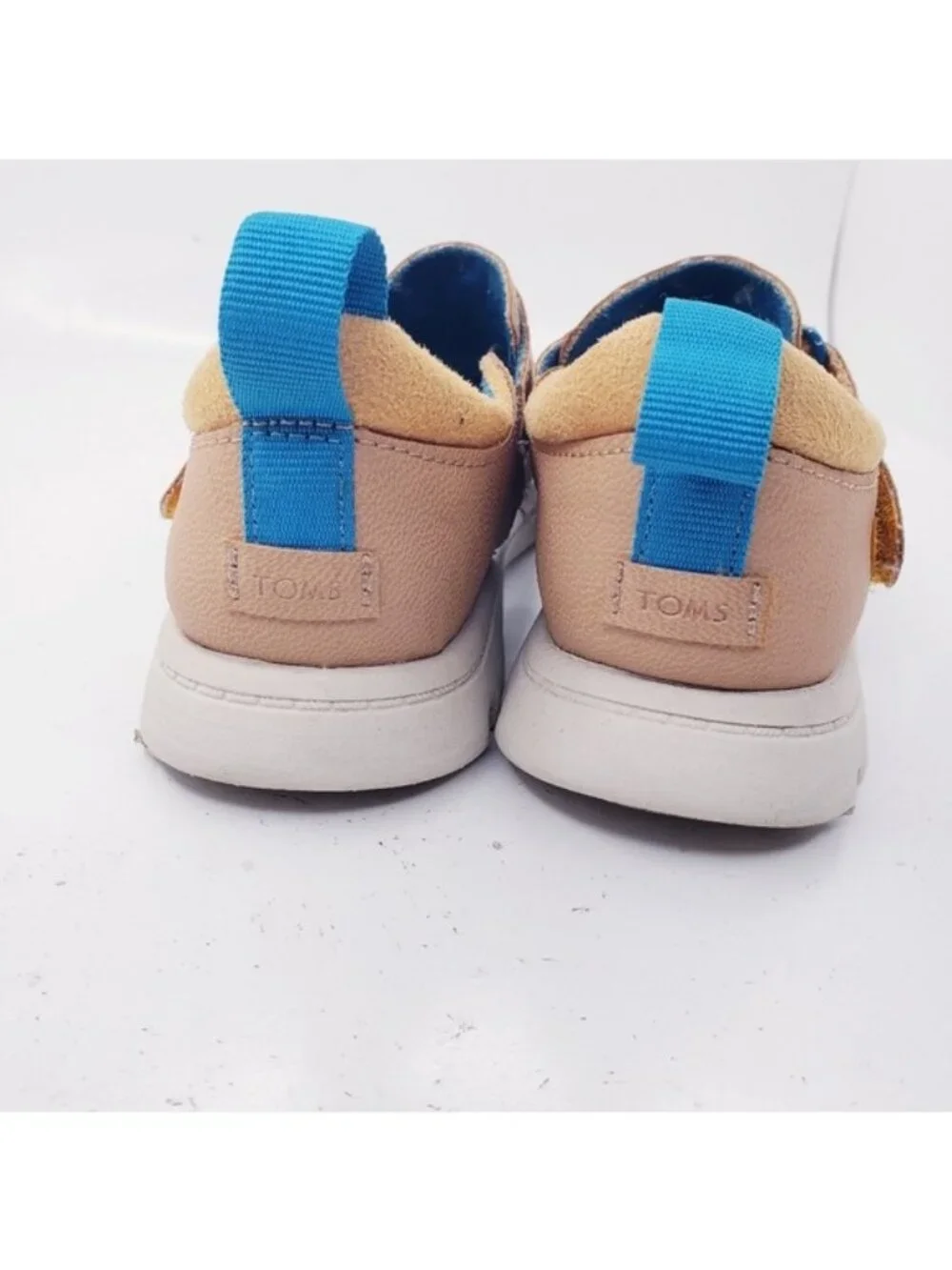 Toms Tan Caity Fisherman Honey Nubuck Faux Leather Sandals Girls Toddler Size 10